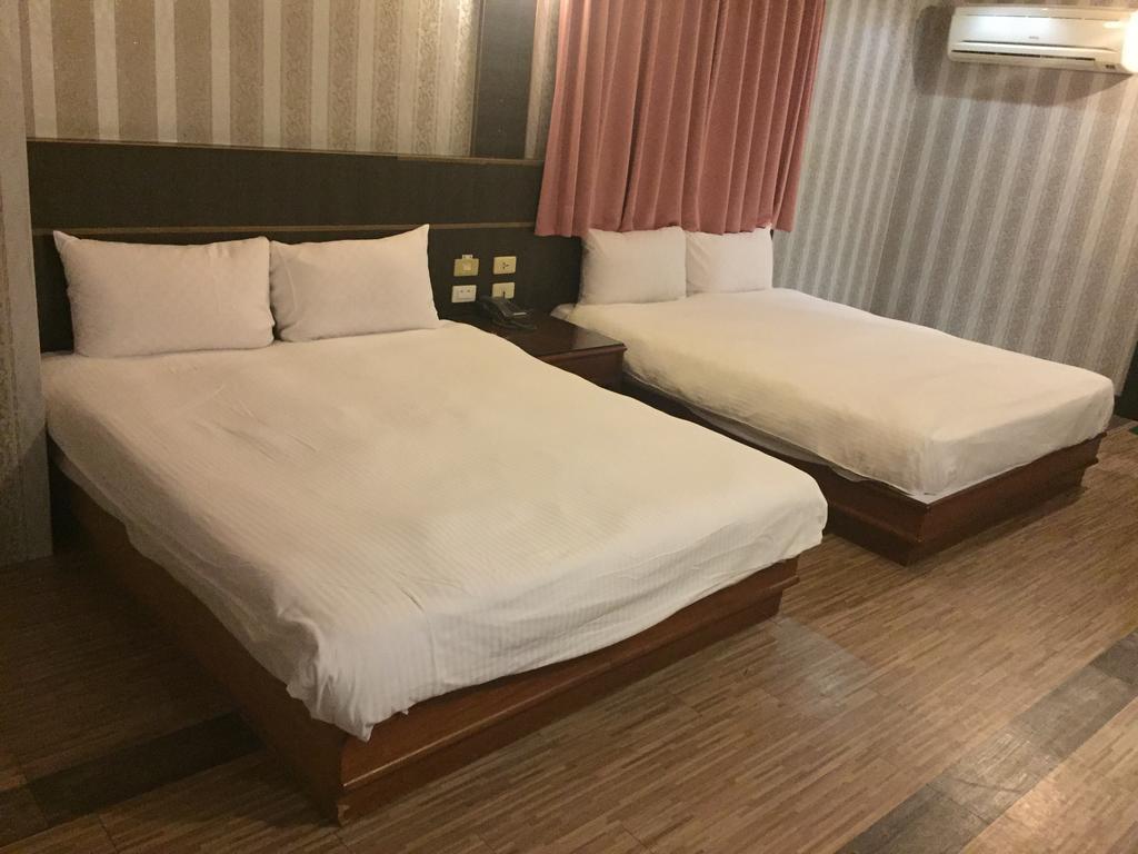 Bazhong Sentosa Hotel Kaohsiung Esterno foto
